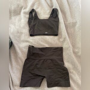 set active brown set